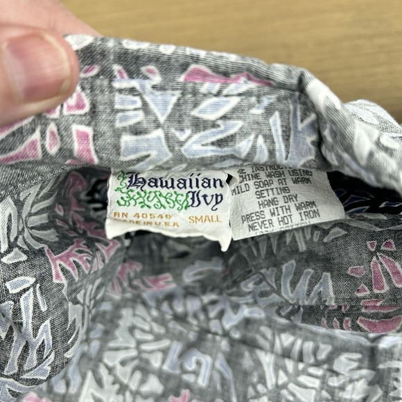 VTG Hawaiian Pullover Shirt Reverse Print Floral Mens Small - Picture 8 of 10